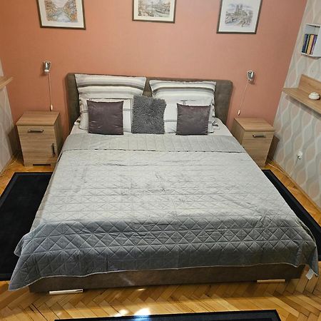 Habos Isler Apartman 16 Szolnok Exterior foto