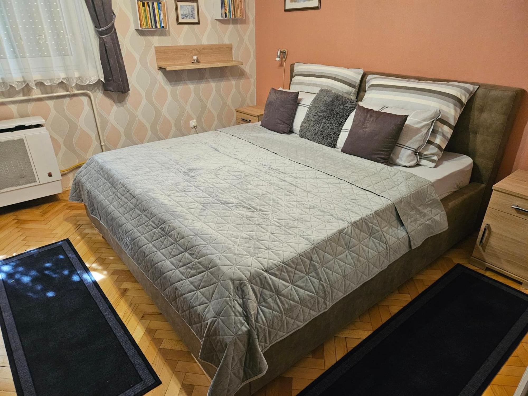 Habos Isler Apartman 16 Szolnok Exterior foto